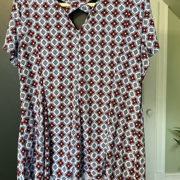 Patterned Roz&Ali Tee - Picture 6 of 8